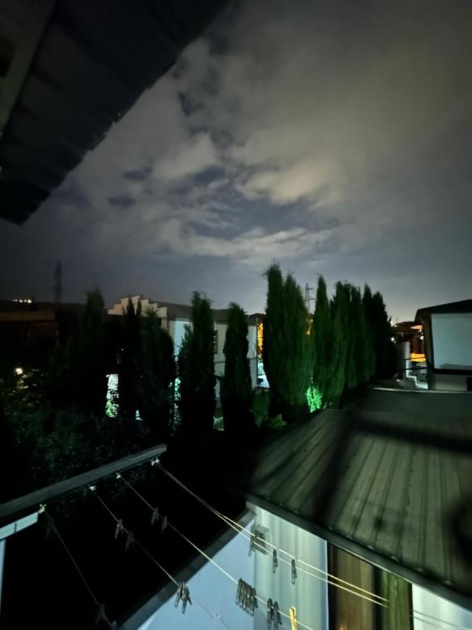 Guesthouse Chrdili Tbilisi Bagian luar foto